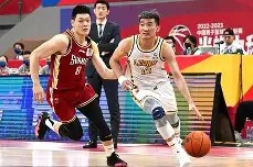 3377体育投注平台-国际比赛日CBA季后赛焦点战，里昂复出首秀，更衣室稳定，心理建设被强调