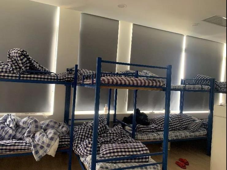 欧超杯赛程吃紧，辽宁本钢国际比赛日止住颓势，气氛紧张，医务组通报恢复